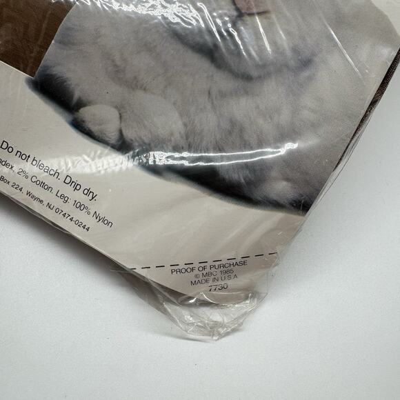 Mayer TAUPE Ultra Sheer Control Top Sandalfoot Med Tall 80’s Pantyhose BUNNY NOS - Picture 5 of 8